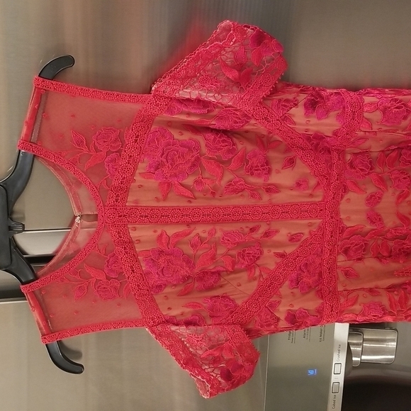 💕MARCHESA💕 Cold-Shoulder Guipure Lace-Trimmed Embroidered Tulle Midi Dress Red - Picture 11 of 16